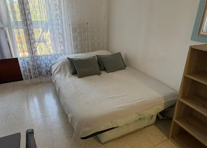 Lejlighed Banyuls-sur-mer: F2 Avec Loggia Et Parking, Proche - Fr-1-309-166 Banyuls-sur-Mer